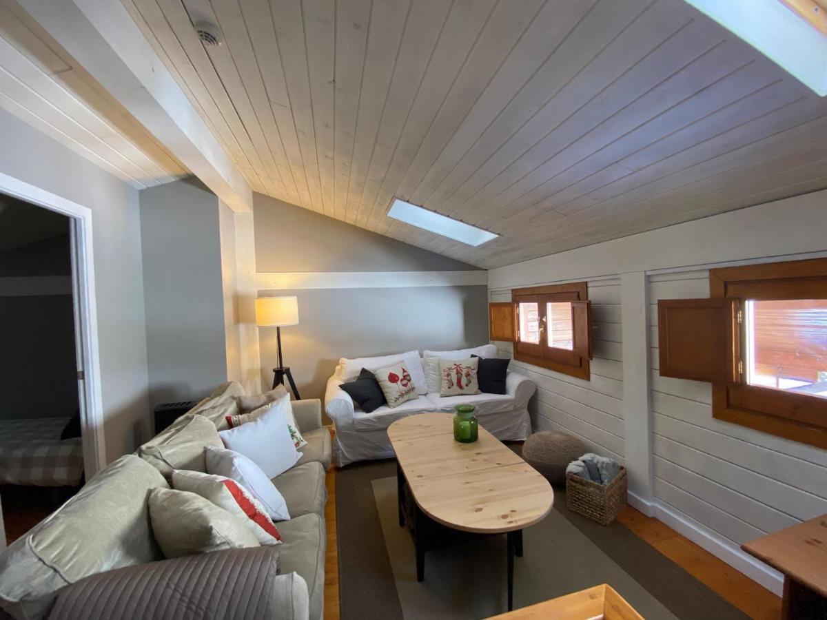 Acogedora Buardilla Duplex 6 Pax Apartamento Incles Exterior foto